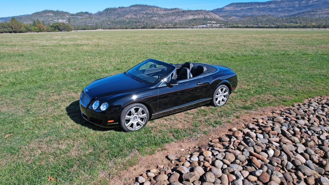 2008 Bentley Continental GTC - Image 2 of 31