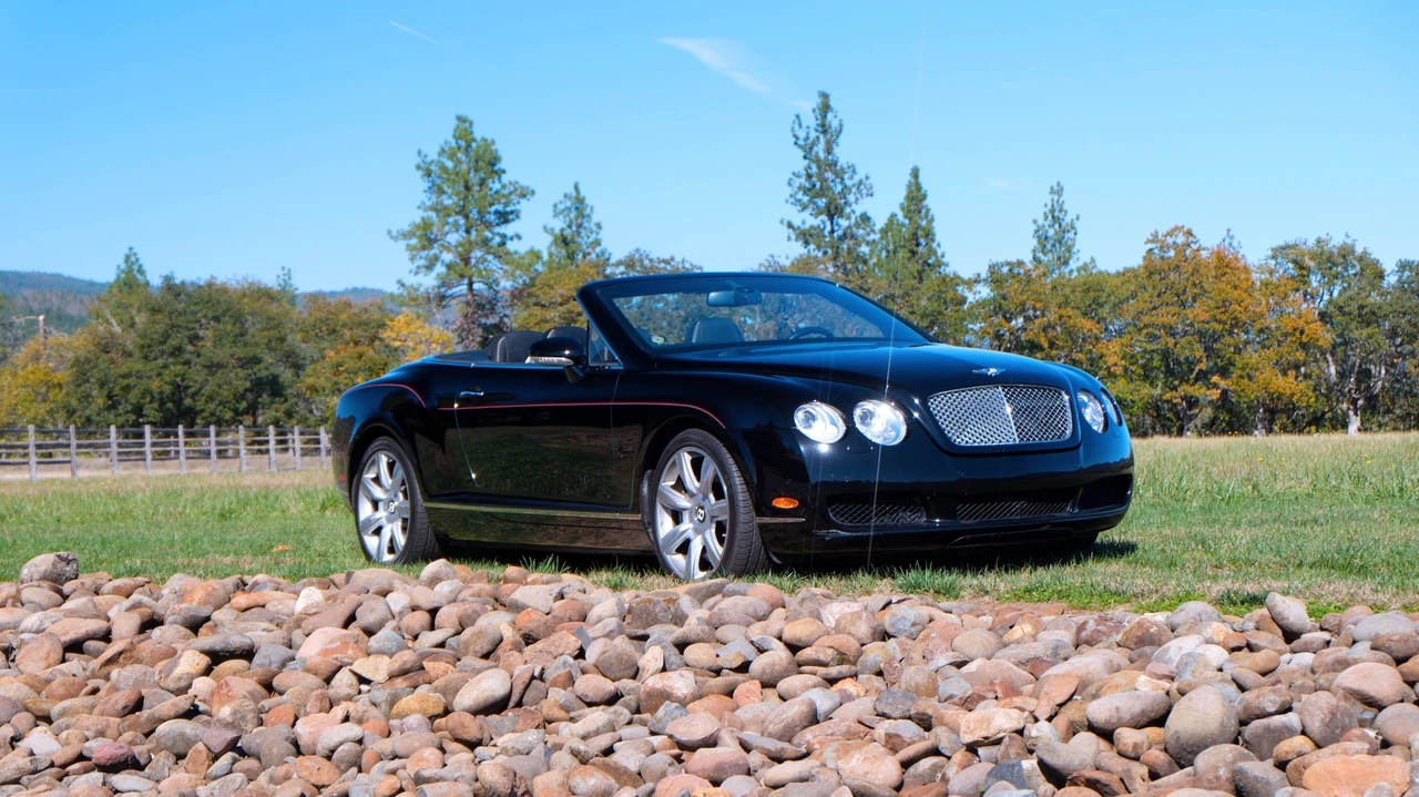 2008 Bentley Continental GTC - Image 8 of 31
