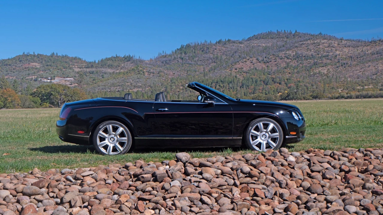 2008 Bentley Continental GTC - Image 16 of 31