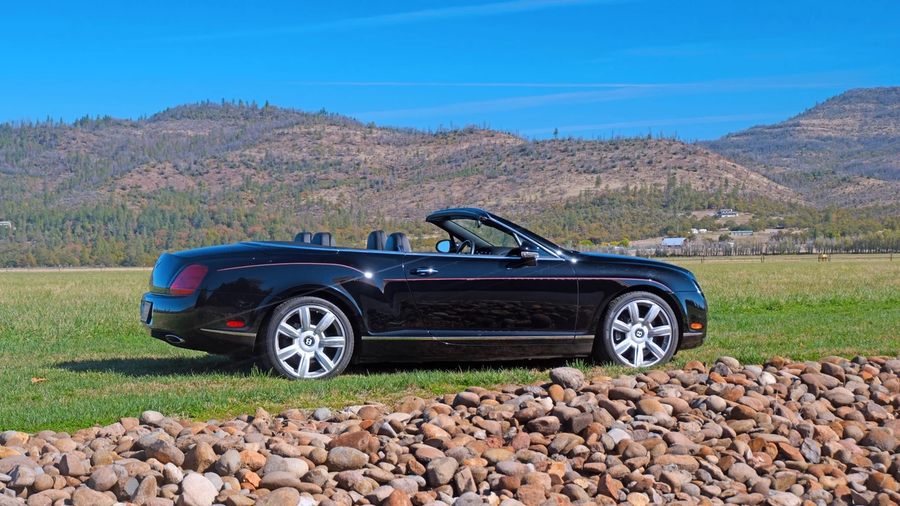 2008 Bentley Continental GTC - Image 17 of 31
