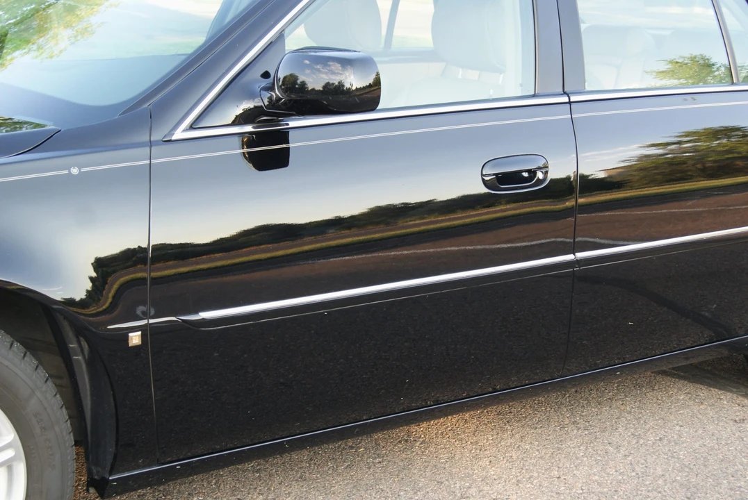 2008 Cadillac DTS - Image 13 of 31