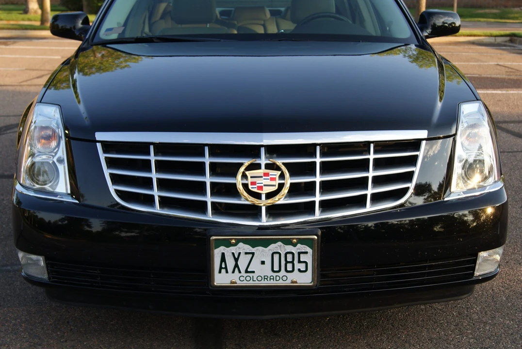 2008 Cadillac DTS - Image 9 of 31
