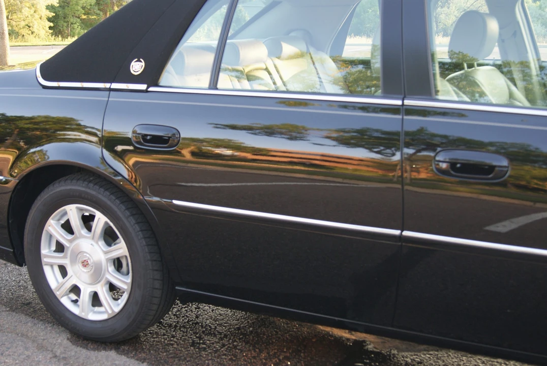 2008 Cadillac DTS - Image 21 of 31