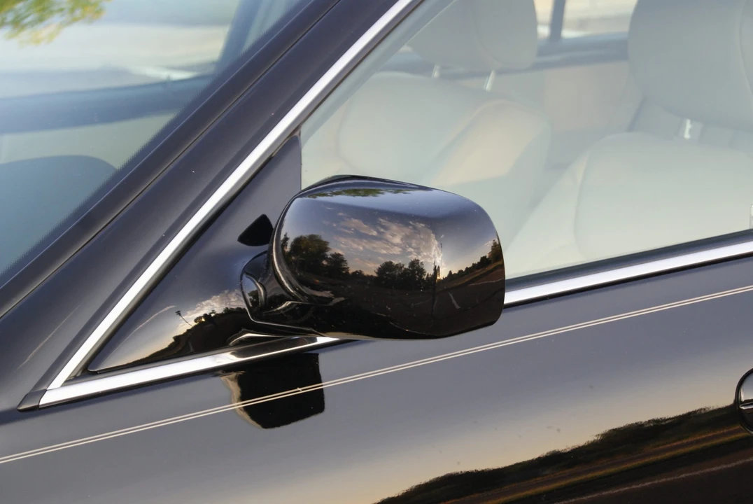 2008 Cadillac DTS - Image 11 of 31
