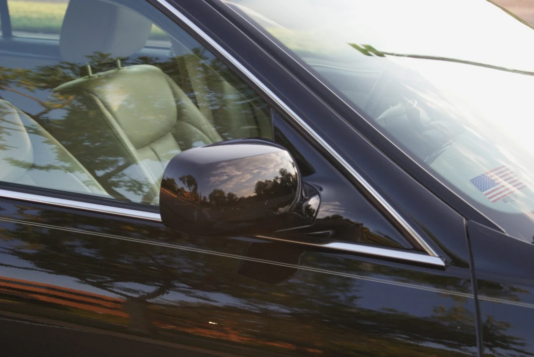 2008 Cadillac DTS - Image 23 of 31