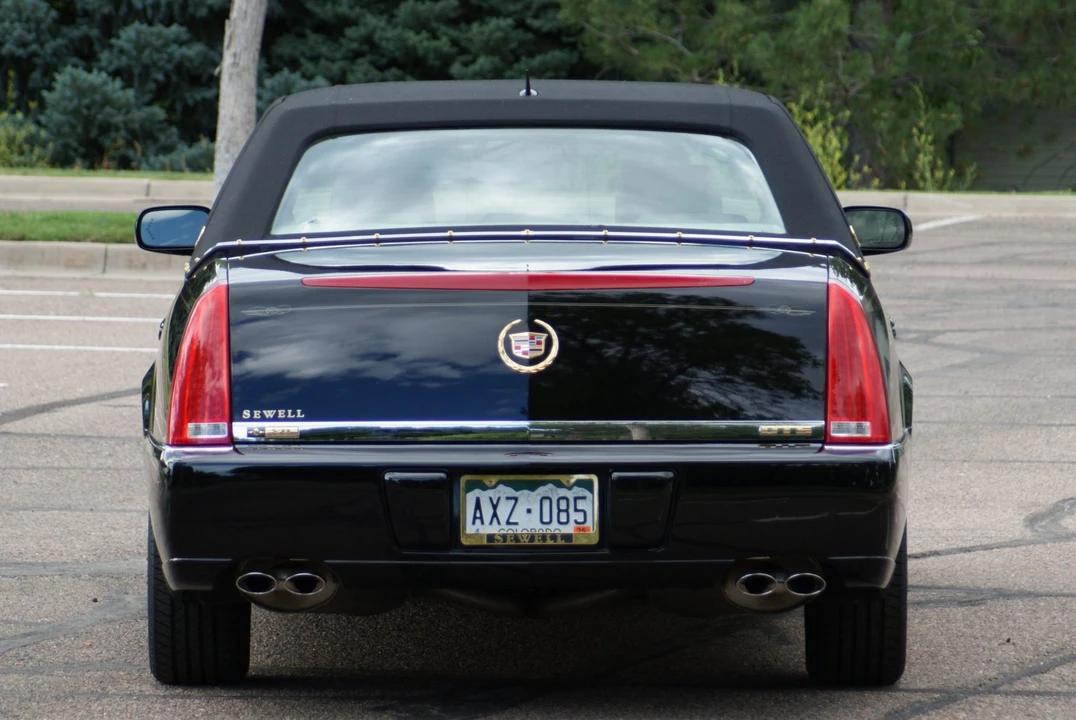 2008 Cadillac DTS - Image 4 of 31