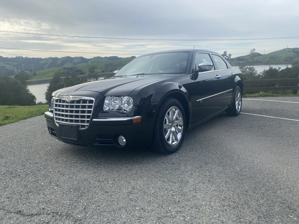 2008 Chrysler 300 (2005-2023) - Image 5 of 31