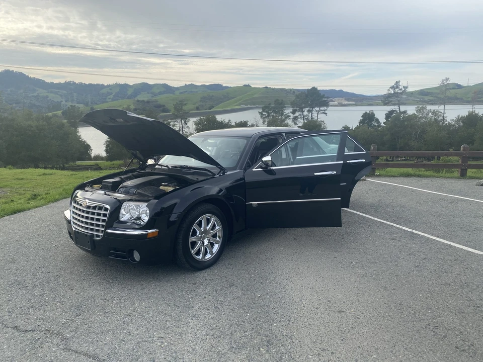 2008 Chrysler 300 (2005-2023) - Image 7 of 31