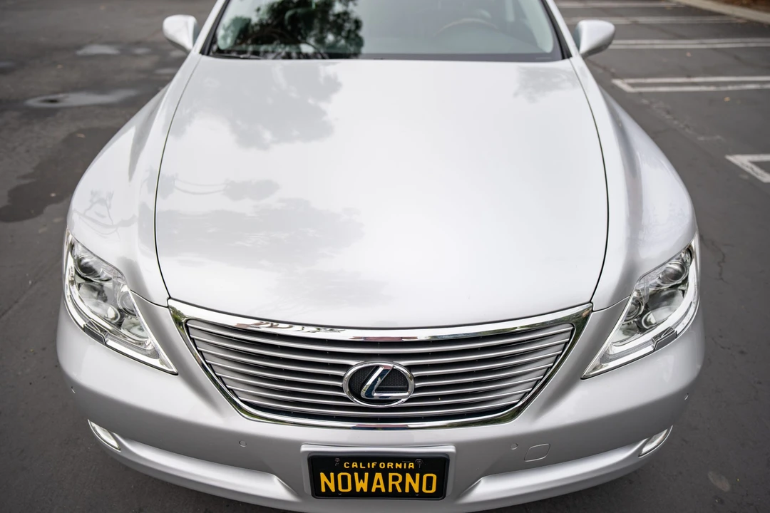 2008 Lexus LS 4th Gen - Image 11 of 31