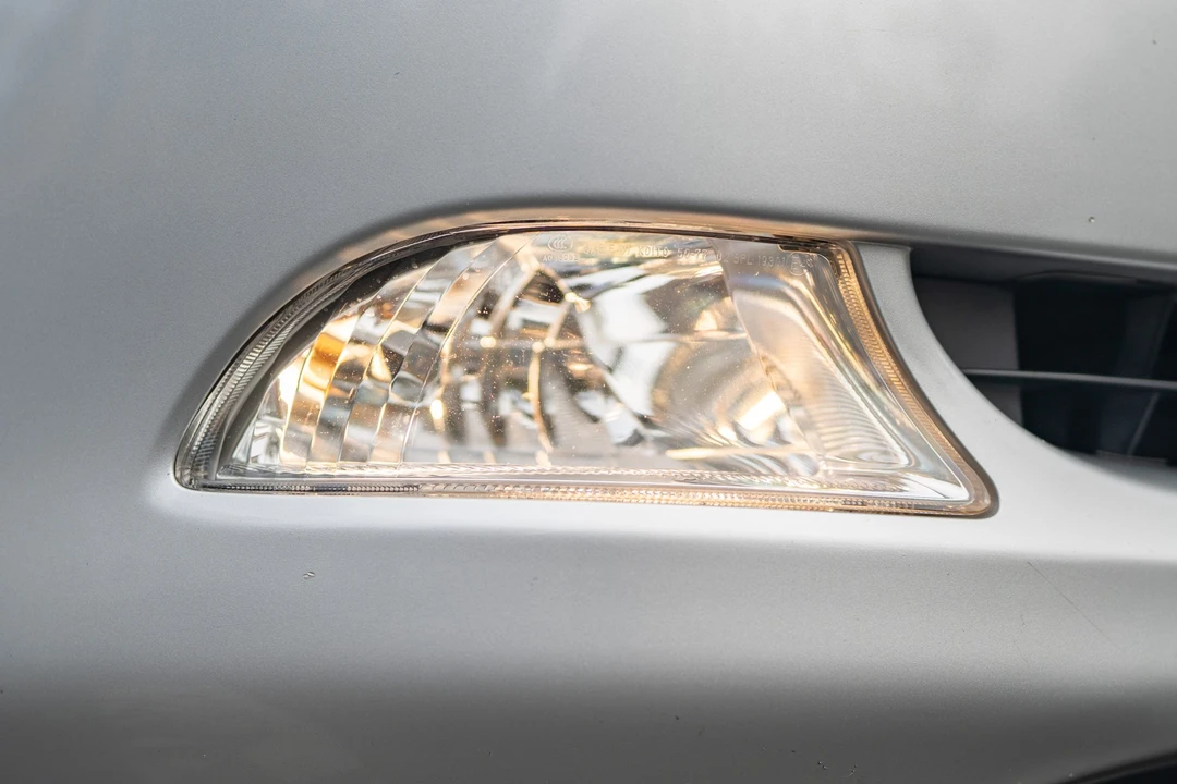 2008 Lexus LS 4th Gen - Image 17 of 31
