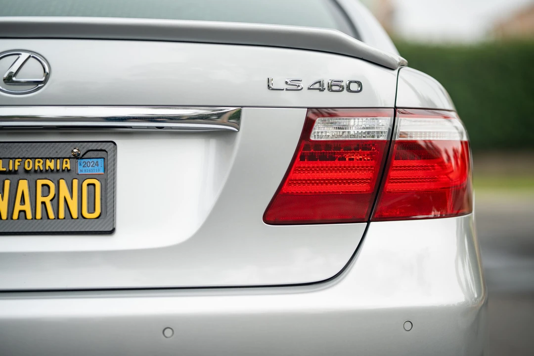 2008 Lexus LS 4th Gen - Image 23 of 31