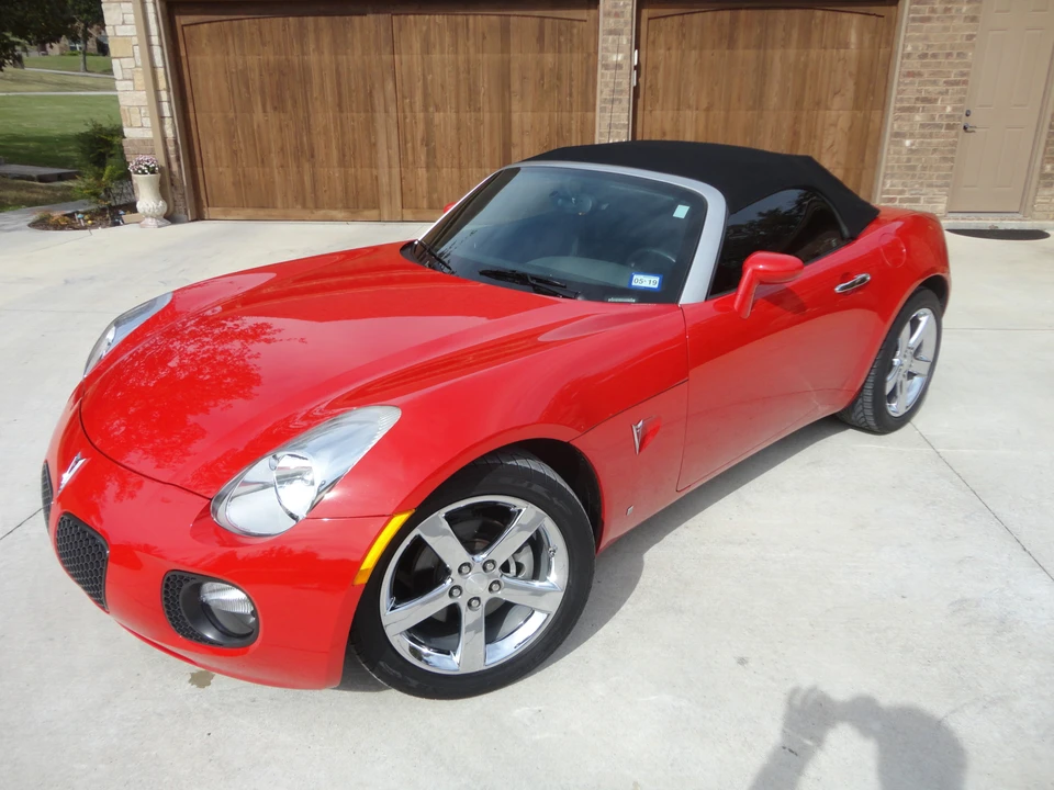 2009 Pontiac Solstice GXP - Image 9 of 31