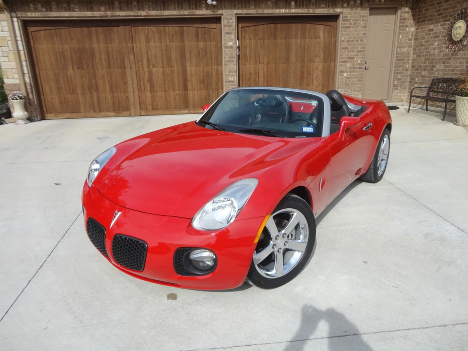 2009 Pontiac Solstice GXP - Image 4 of 31
