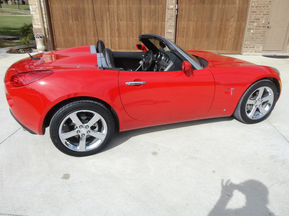 2009 Pontiac Solstice GXP - Image 17 of 31