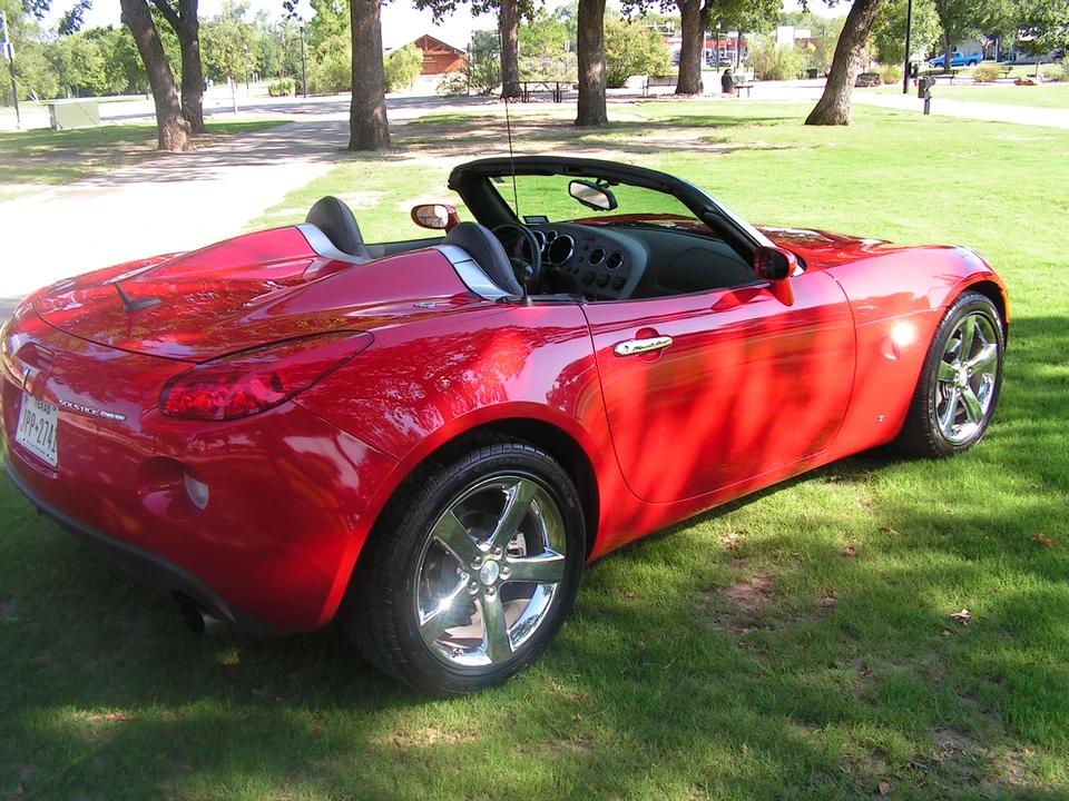 2009 Pontiac Solstice GXP - Image 23 of 31