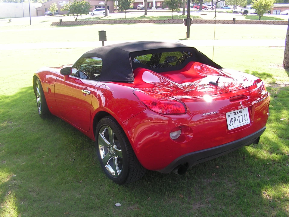 2009 Pontiac Solstice GXP - Image 26 of 31