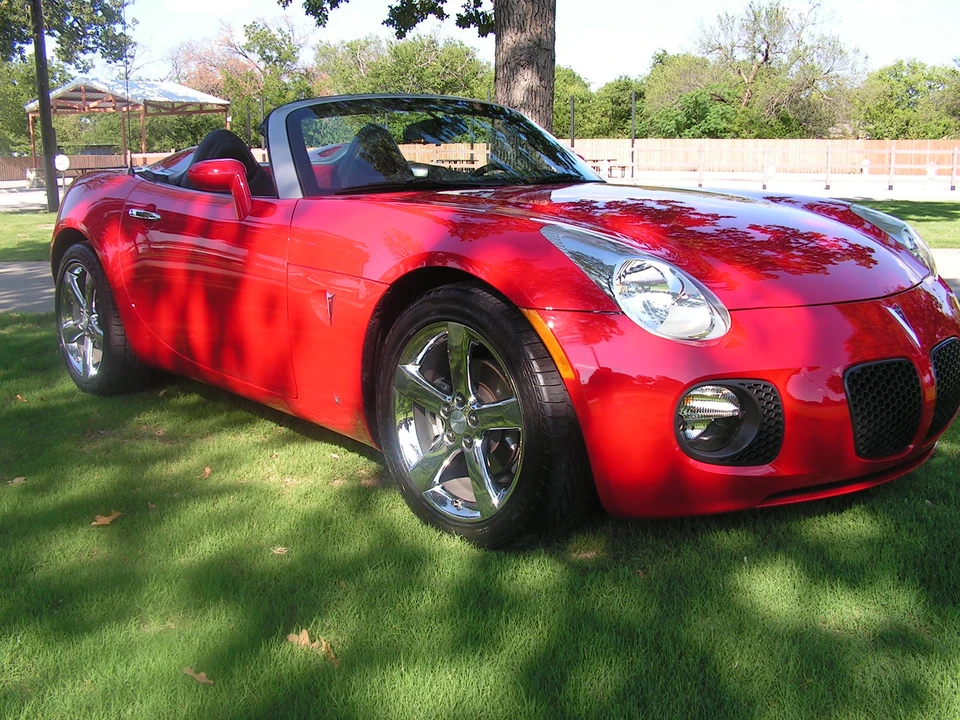 2009 Pontiac Solstice GXP - Image 28 of 31