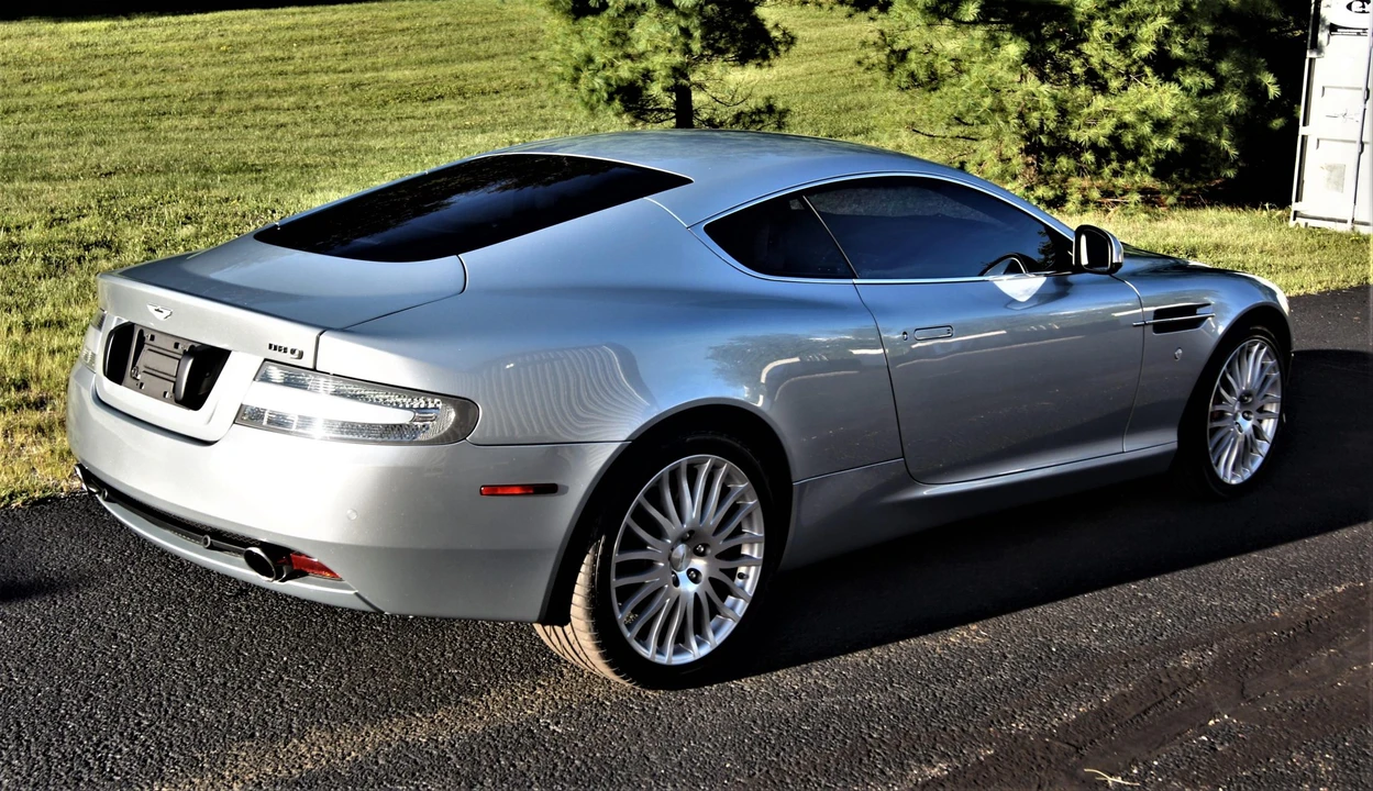 2010 Aston Martin DB9 - Image 31 of 31