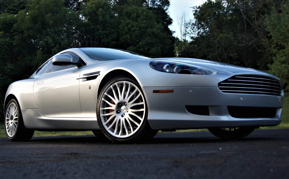 2010 Aston Martin DB9 - Image 18 of 31