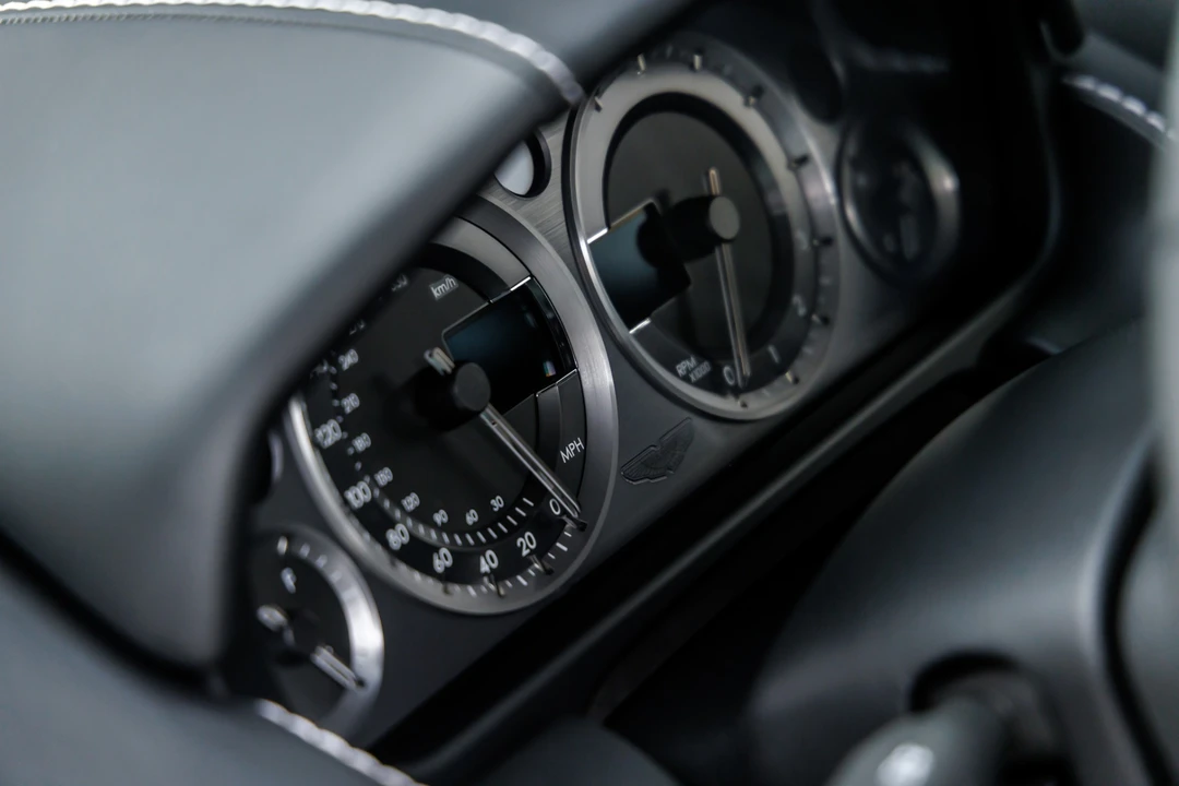 2010 Aston Martin V8 Vantage (2006-2017) - Image 29 of 31