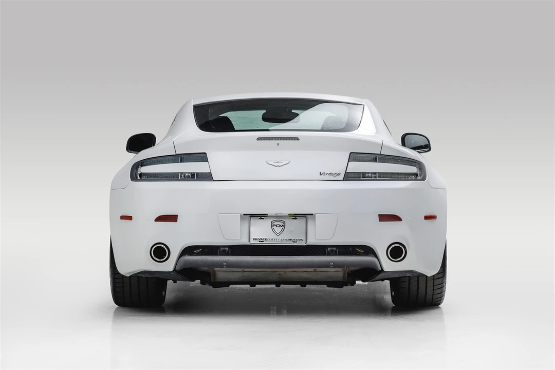 2010 Aston Martin V8 Vantage (2006-2017) - Image 4 of 31