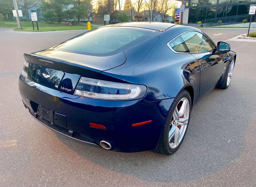 2010 Aston Martin V8 Vantage (2006-2017) - Image 20 of 31