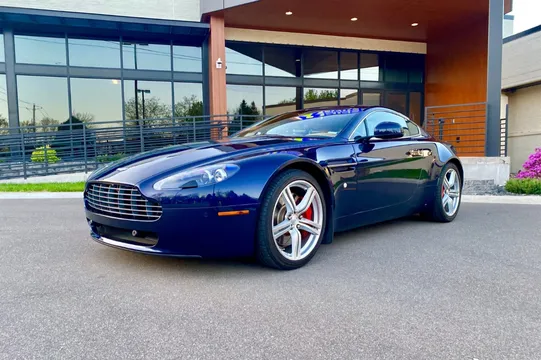 2010 Aston Martin V8 Vantage Coupe