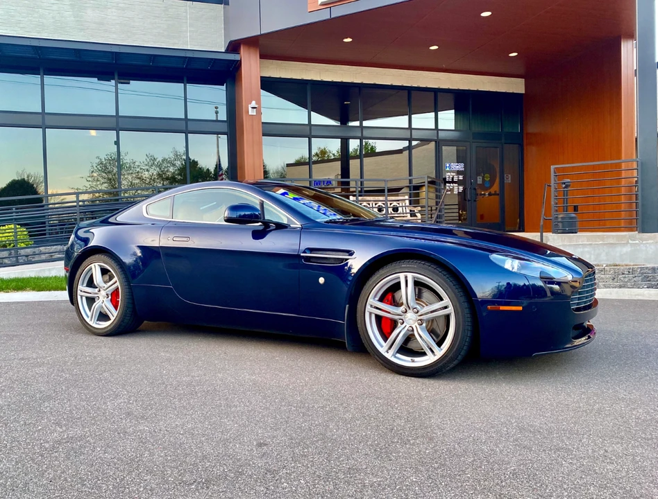 2010 Aston Martin V8 Vantage (2006-2017) - Image 16 of 31
