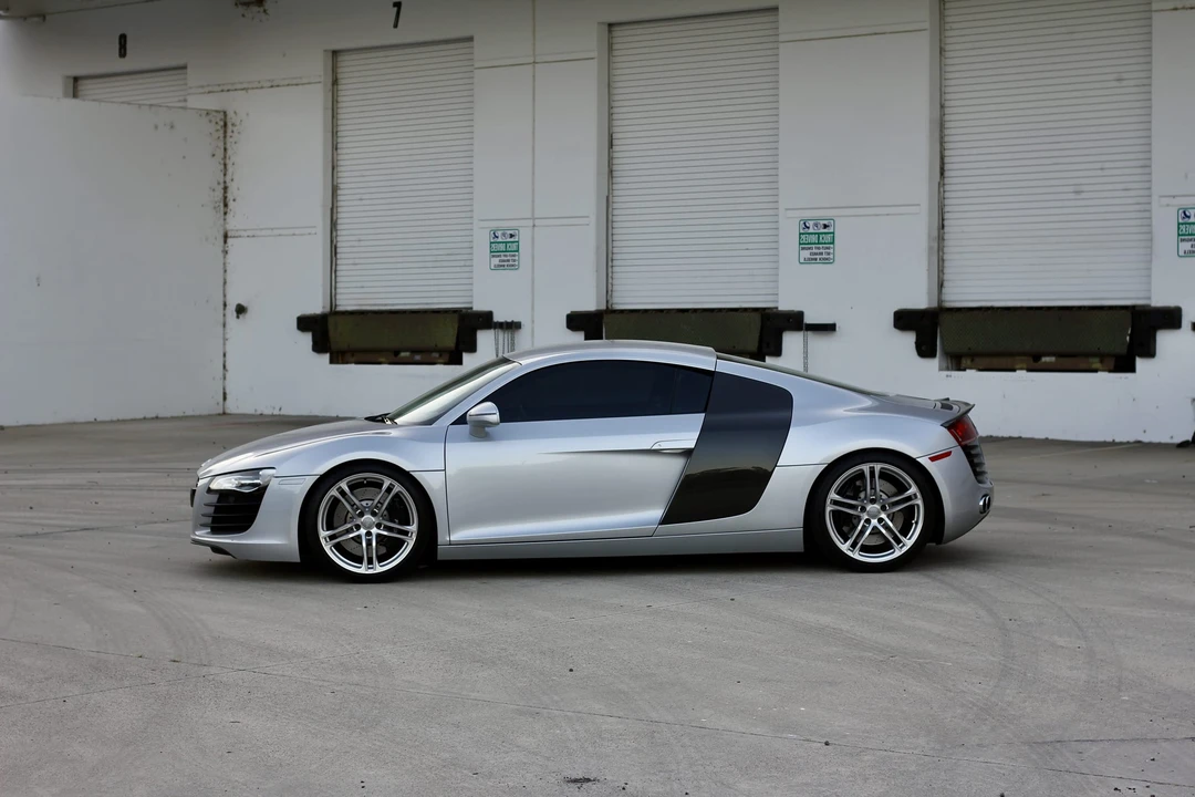 2010 Audi 42 R8 - Image 23 of 31