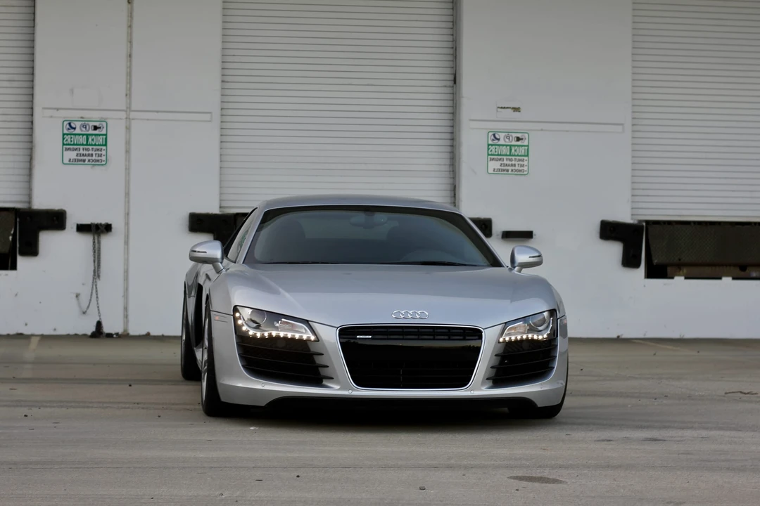 2010 Audi 42 R8 - Image 4 of 31