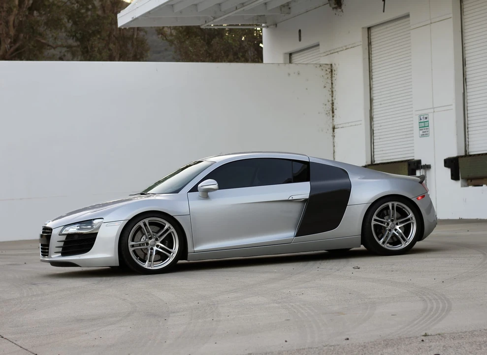 2010 Audi 42 R8 - Image 20 of 31