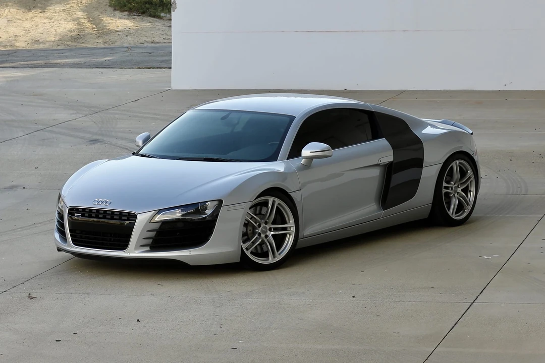 2010 Audi 42 R8 - Image 14 of 31