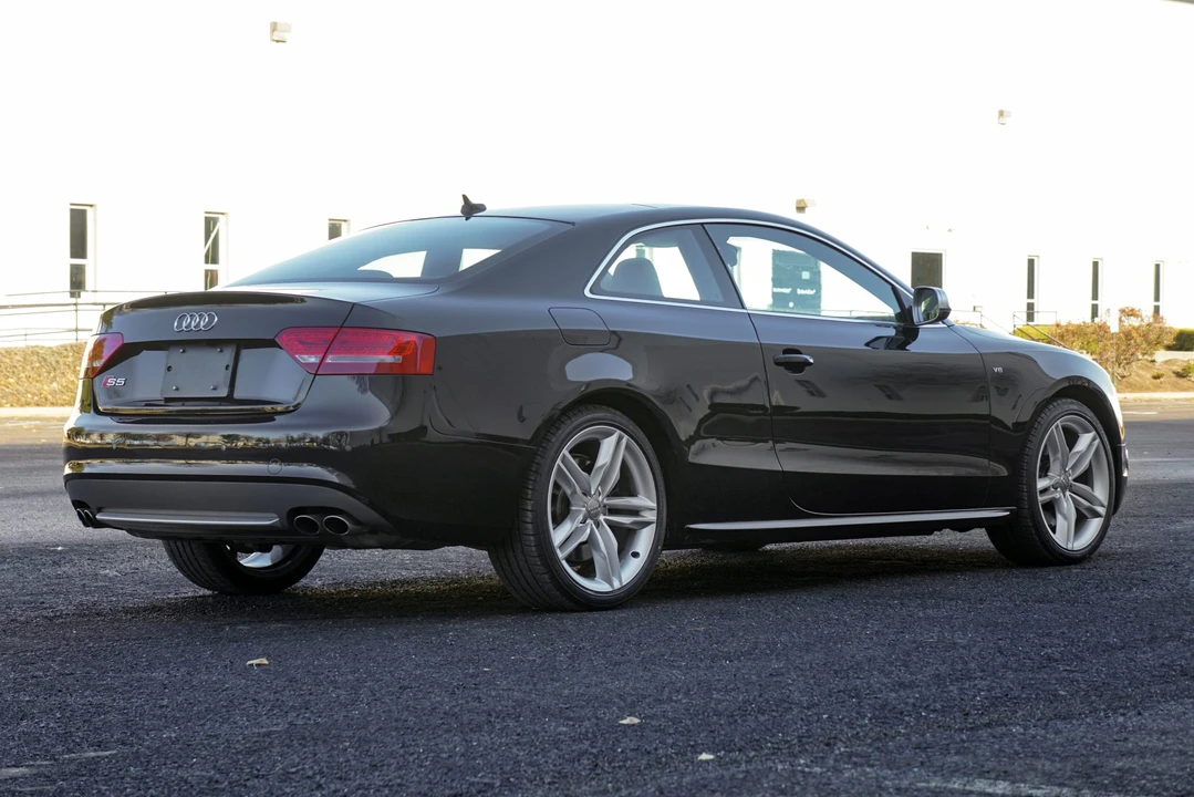 2010 Audi B8 S5 - Image 9 of 31
