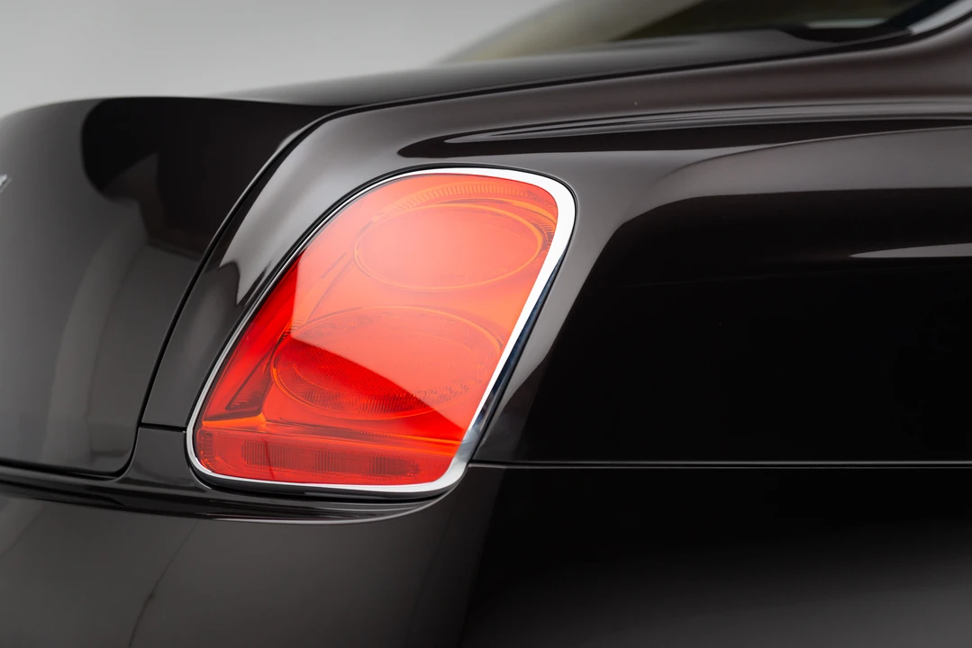 2010 Bentley Continental Flying Spur - Image 19 of 31