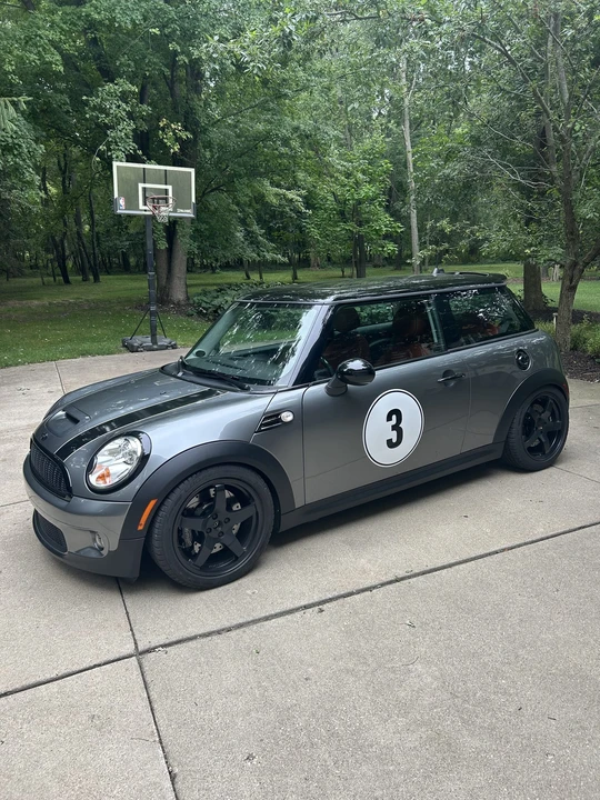 2010 Mini Mini 2nd Gen - Image 5 of 31