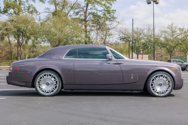 2010 Rolls-Royce Phantom VII - Image 3 of 9
