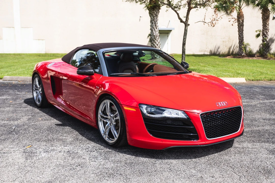 2011 Audi 42 R8 - Image 24 of 31