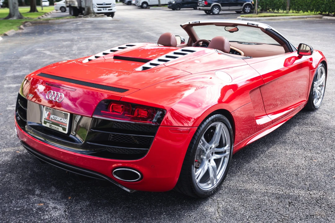 2011 Audi 42 R8 - Image 12 of 31