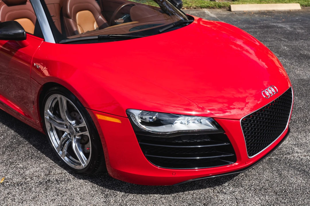 2011 Audi 42 R8 - Image 25 of 31