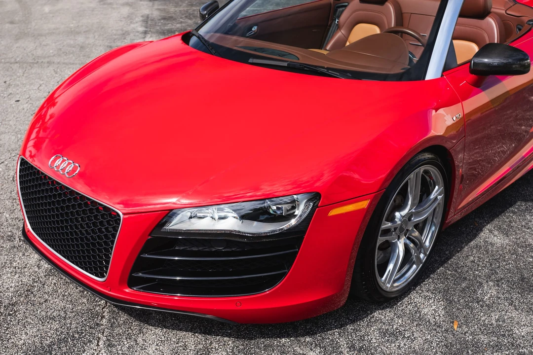 2011 Audi 42 R8 - Image 26 of 31