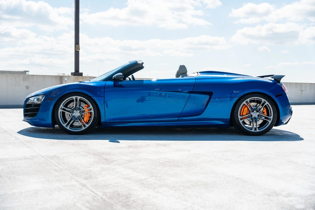 2011 Audi 42 R8 - Image 8 of 31
