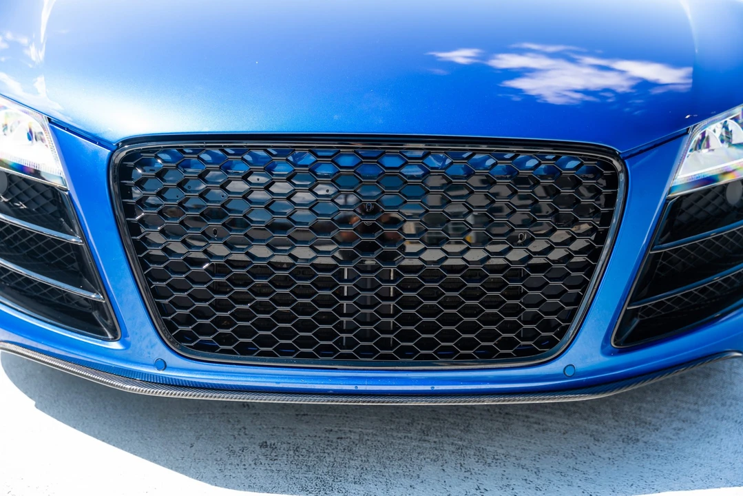 2011 Audi 42 R8 - Image 12 of 31