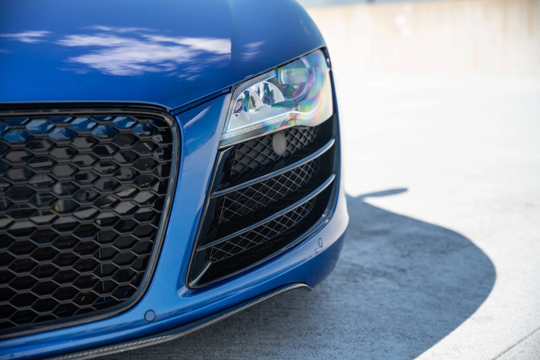 2011 Audi 42 R8 - Image 14 of 31