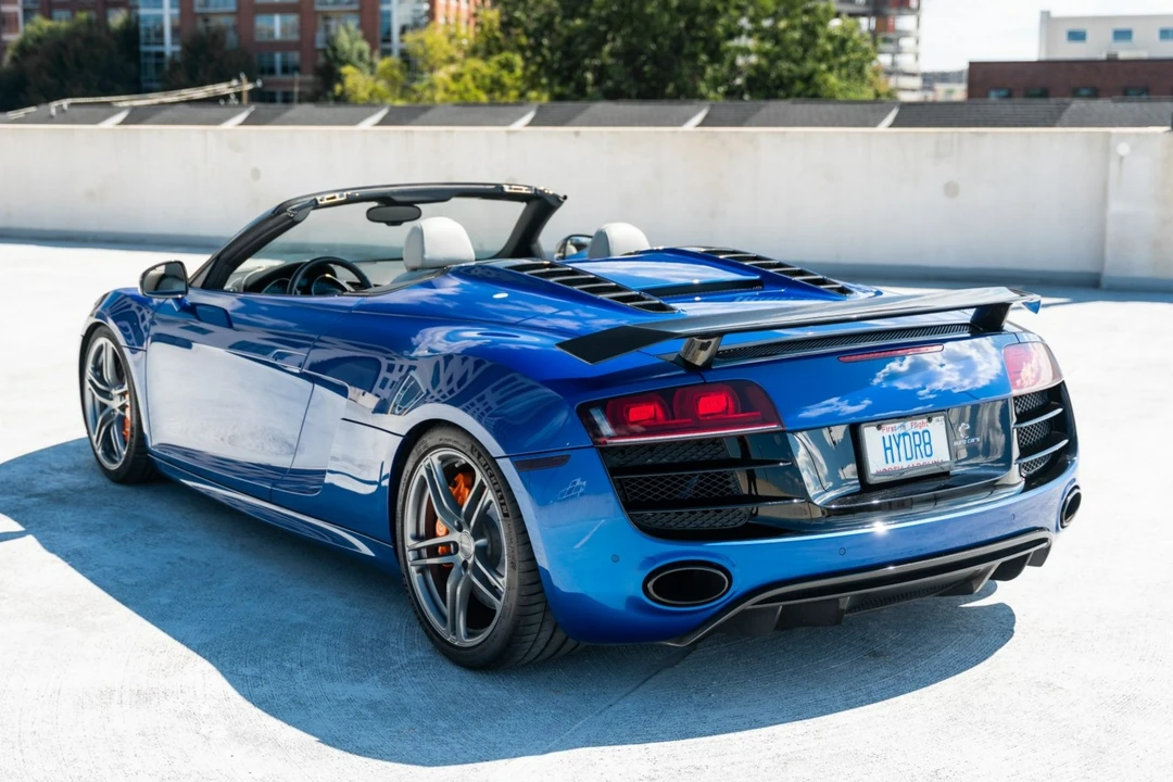 2011 Audi 42 R8 - Image 7 of 31