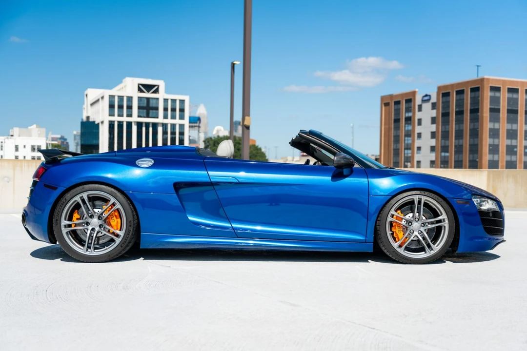 2011 Audi 42 R8 - Image 4 of 31