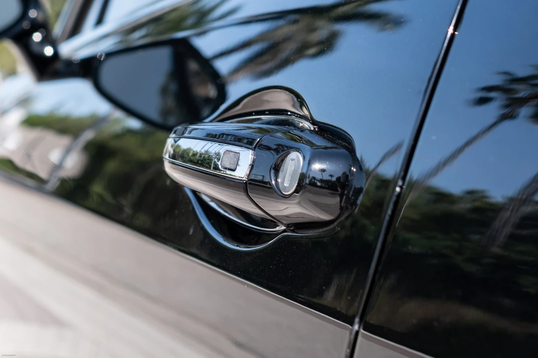 2011 Bentley Continental GTC - Image 19 of 31