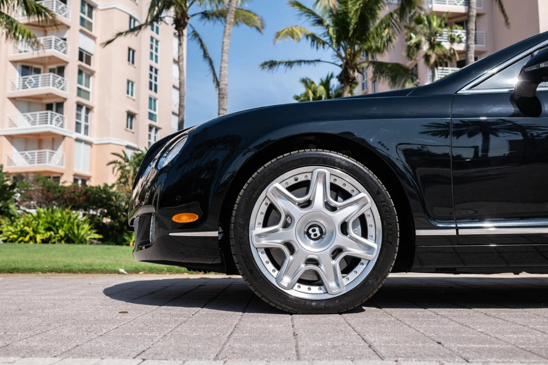 2011 Bentley Continental GTC - Image 10 of 31
