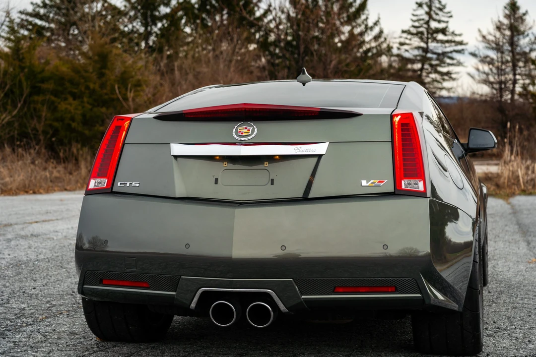 2011 Cadillac CTS-V 2nd Gen - Image 27 of 31