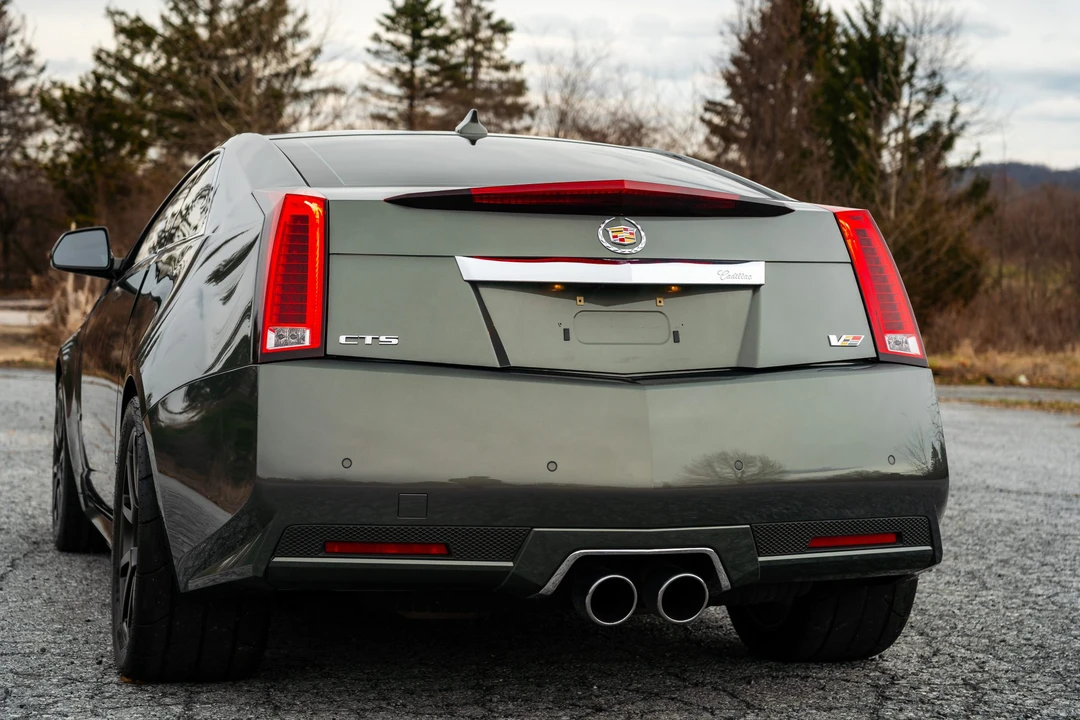 2011 Cadillac CTS-V 2nd Gen - Image 24 of 31