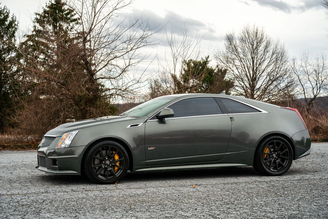 2011 Cadillac CTS-V 2nd Gen - Image 9 of 31